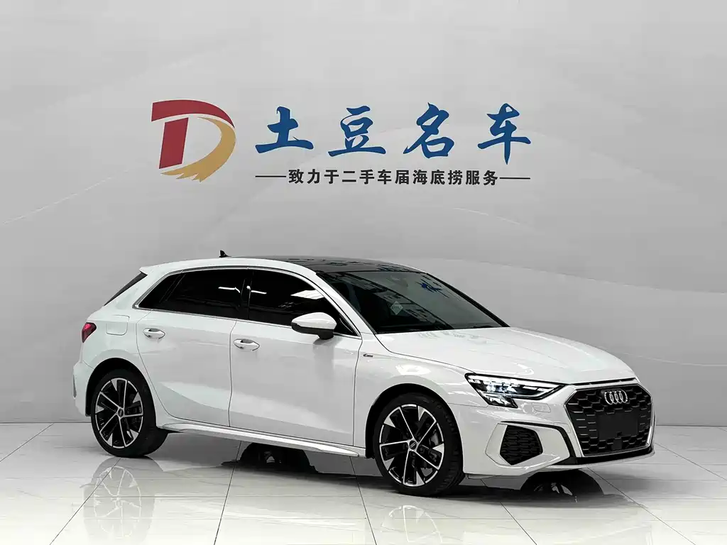 Audi A3 2023 — фото 3
