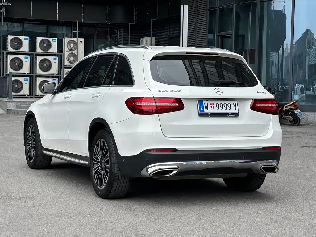 Mercedes-Benz GLC 2017 — фото 5