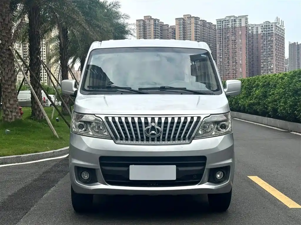 Kaicheng Ruixing M80 2019 — фото 2