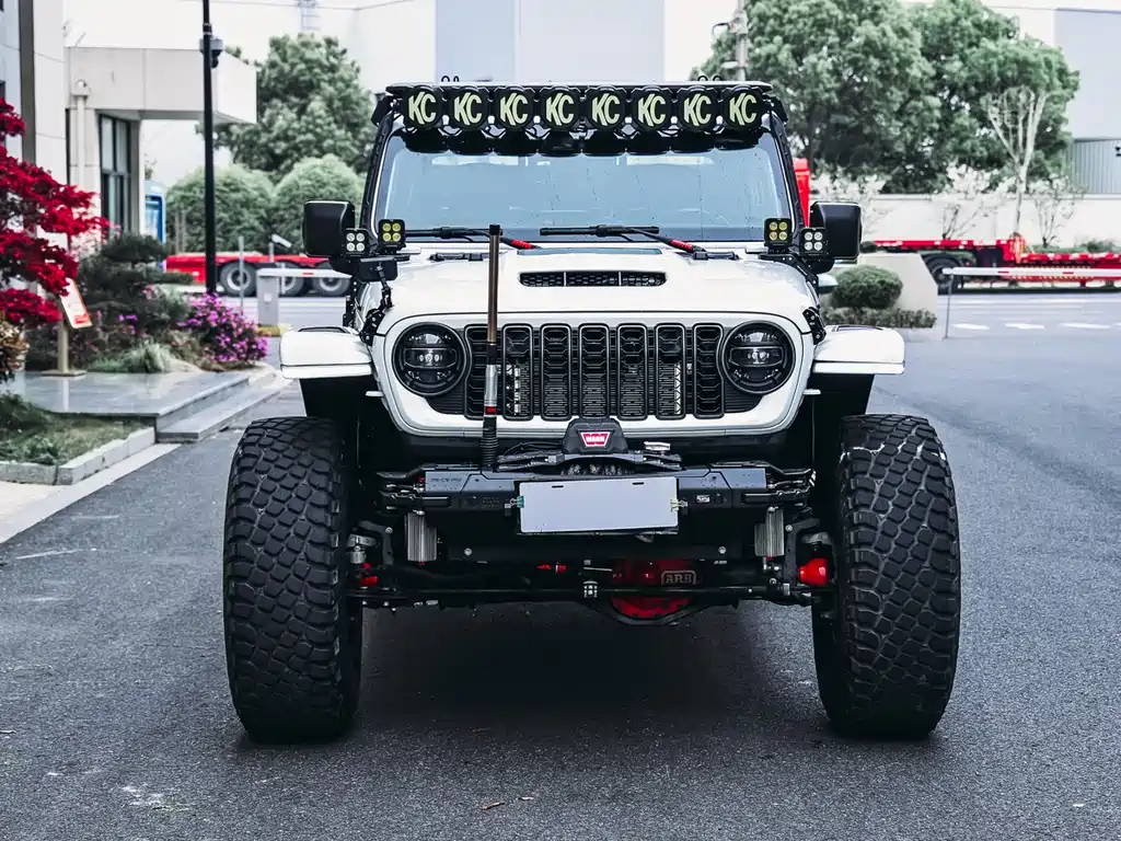 Jeep Gladiator 2023 — фото 2