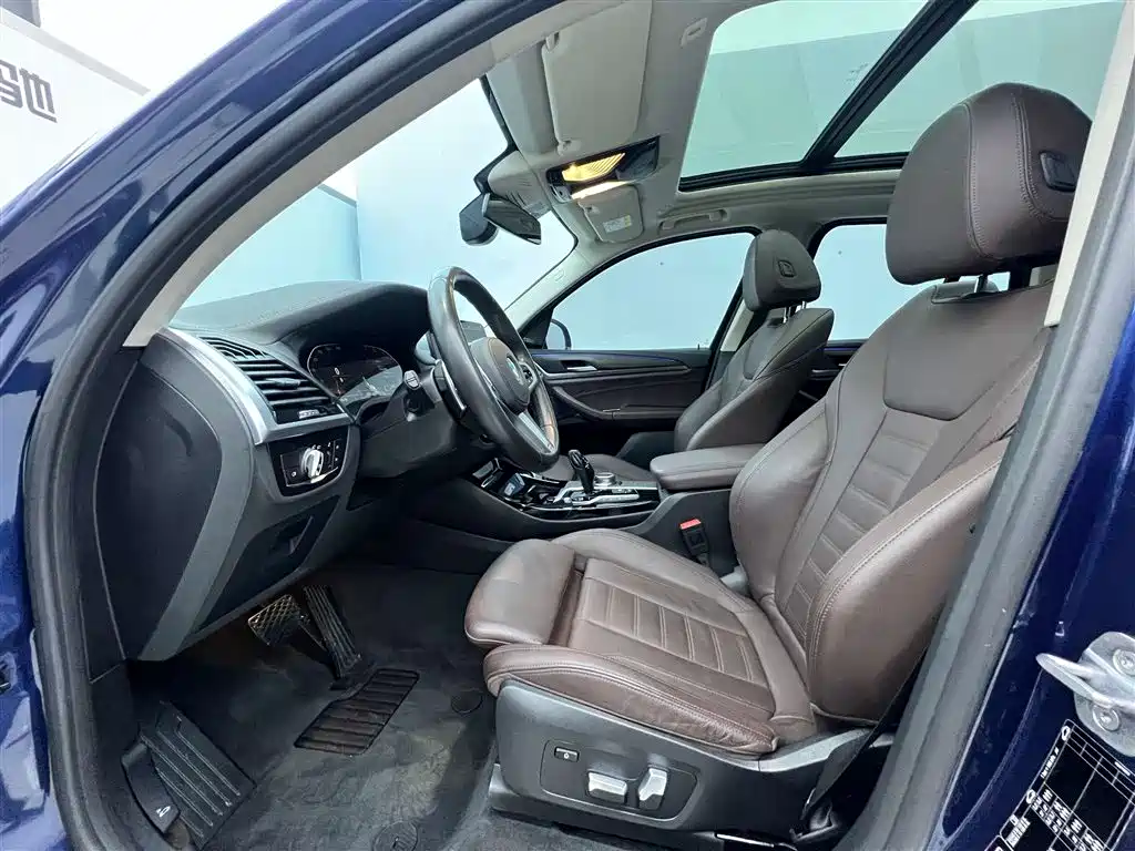 BMW X3 2019 — фото 18