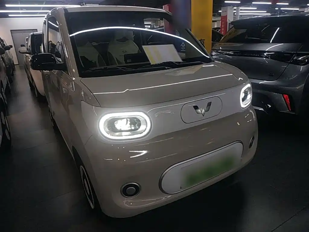 Wuling Hongguang MINIEV 2025