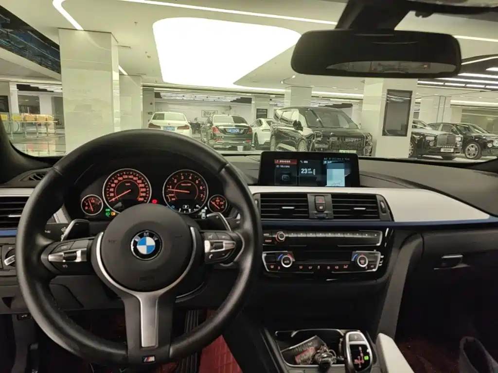 BMW 4 Series 2019 — фото 10