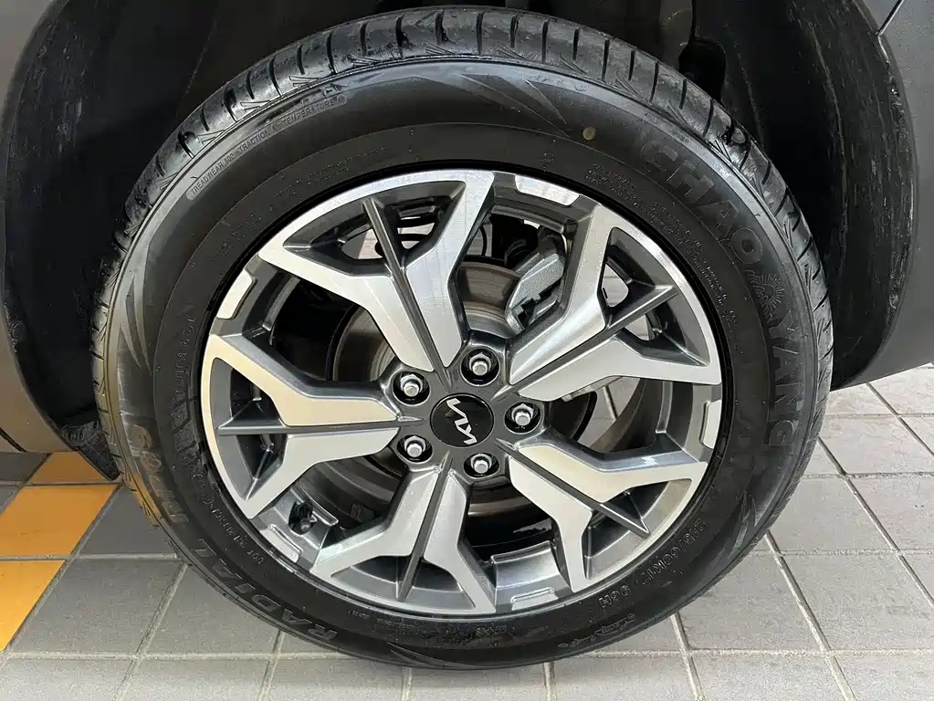 Kia KX3 2022 — фото 22
