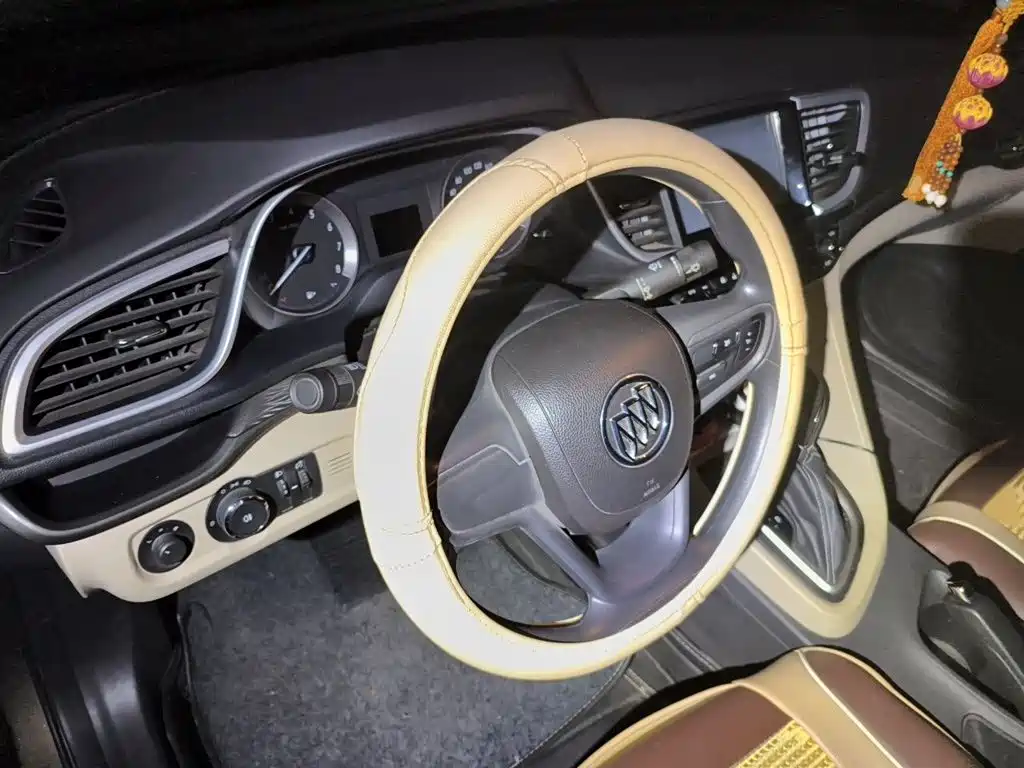 Buick Excelle 2016