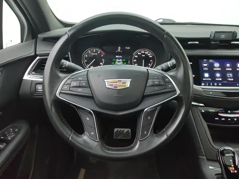 Cadillac XT5 2023 — фото 15