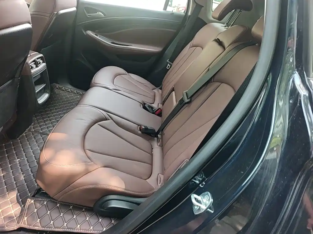 Buick Envision Plus 2020 — фото 15