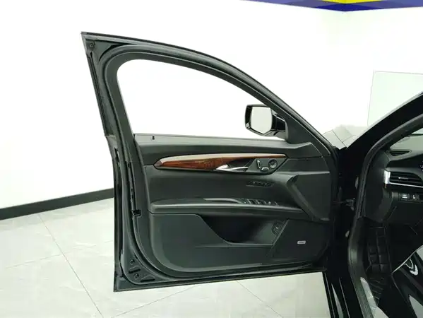 Cadillac CT6 2021