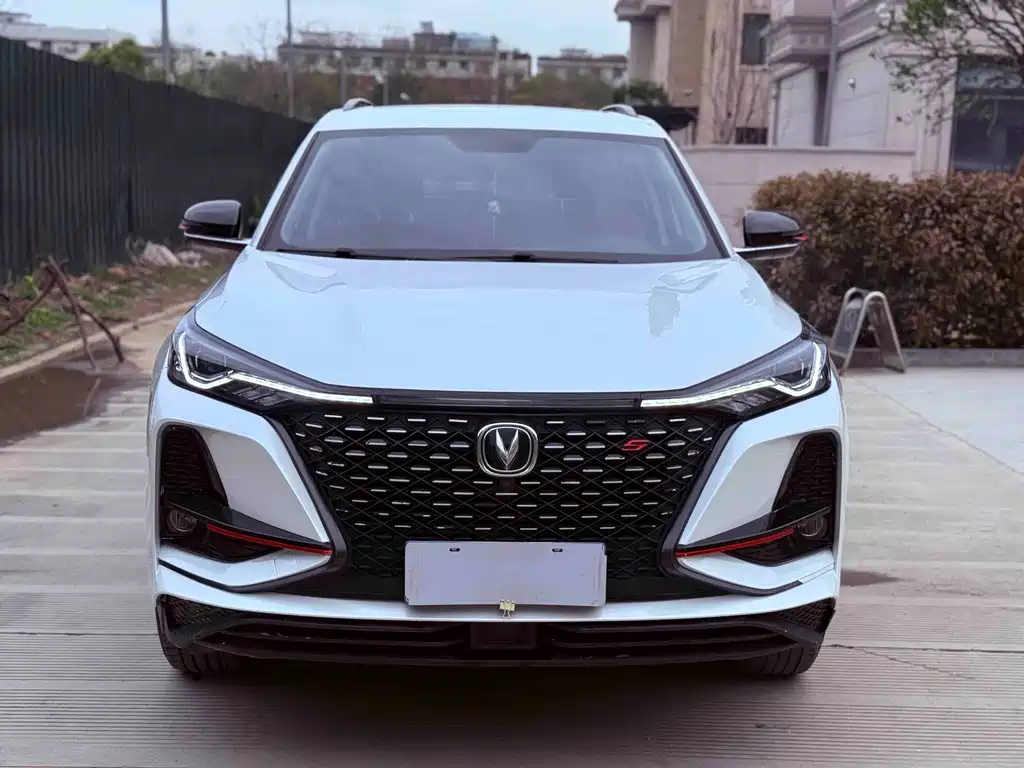 Changan CS75PLUS 2021 — фото 2