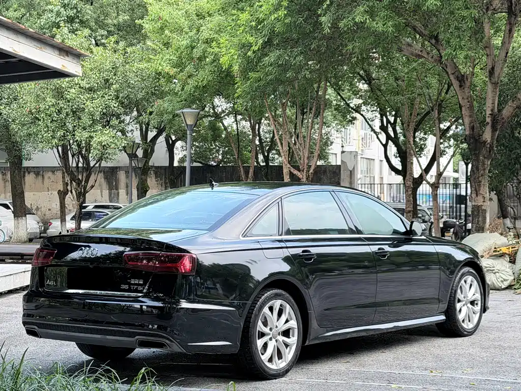Audi A6L 2018 — фото 14