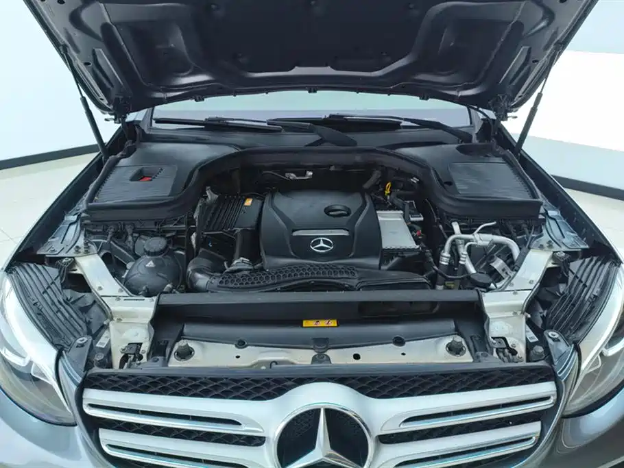 Mercedes-Benz GLC 2018 — фото 10