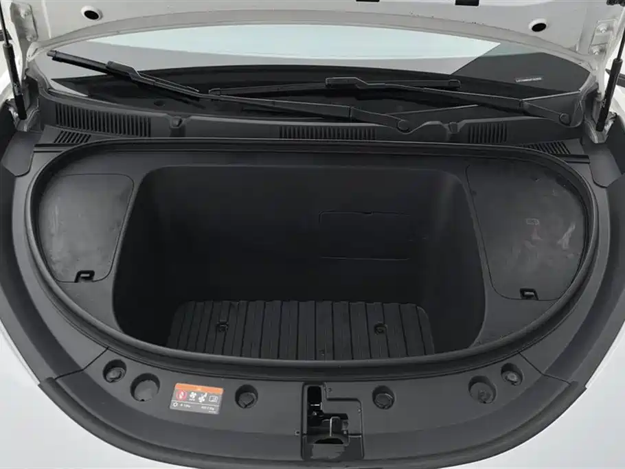 Geely Galaxy Starwish 2025 — фото 10