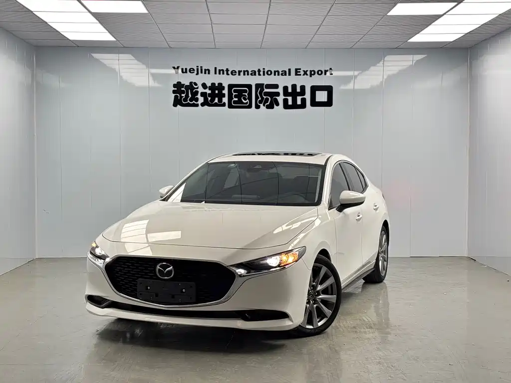Mazda 3 Axela 2023