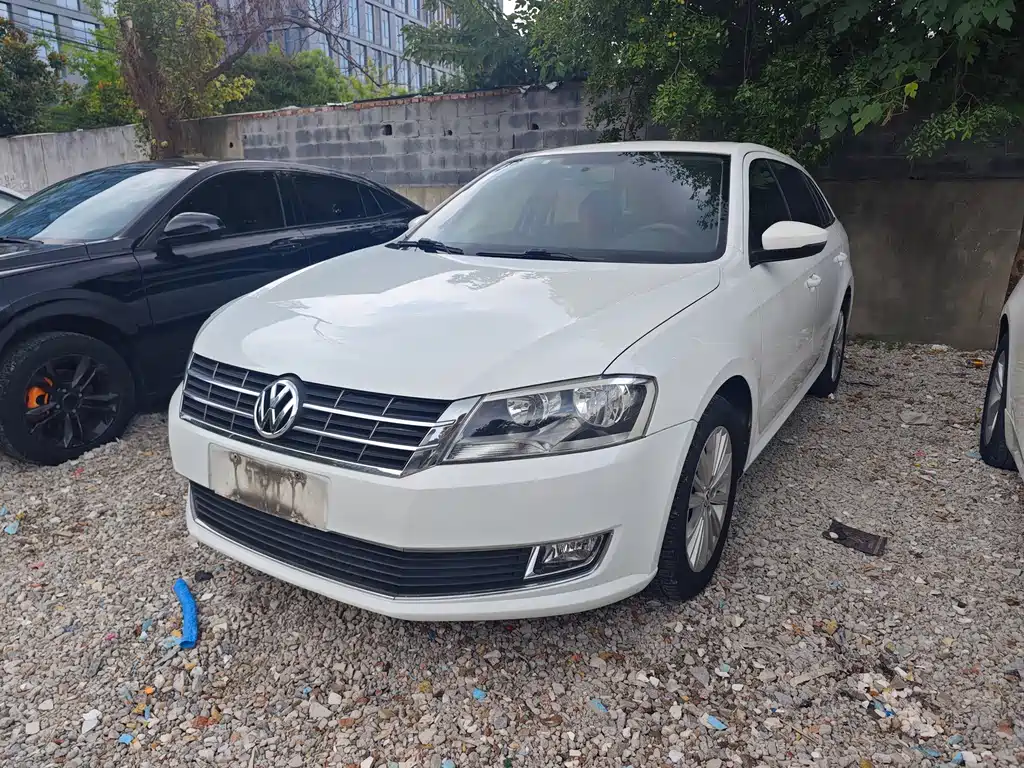 Volkswagen Gran Lavida 2014