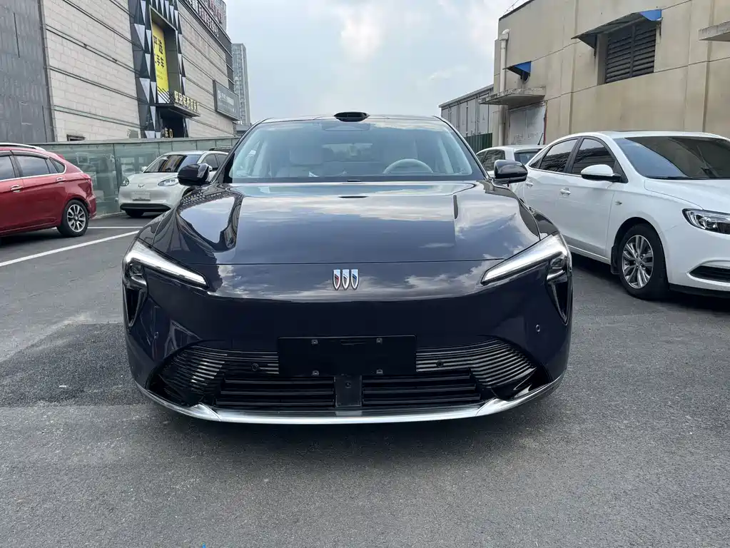 Buick Zhijing L7 2025 — фото 2