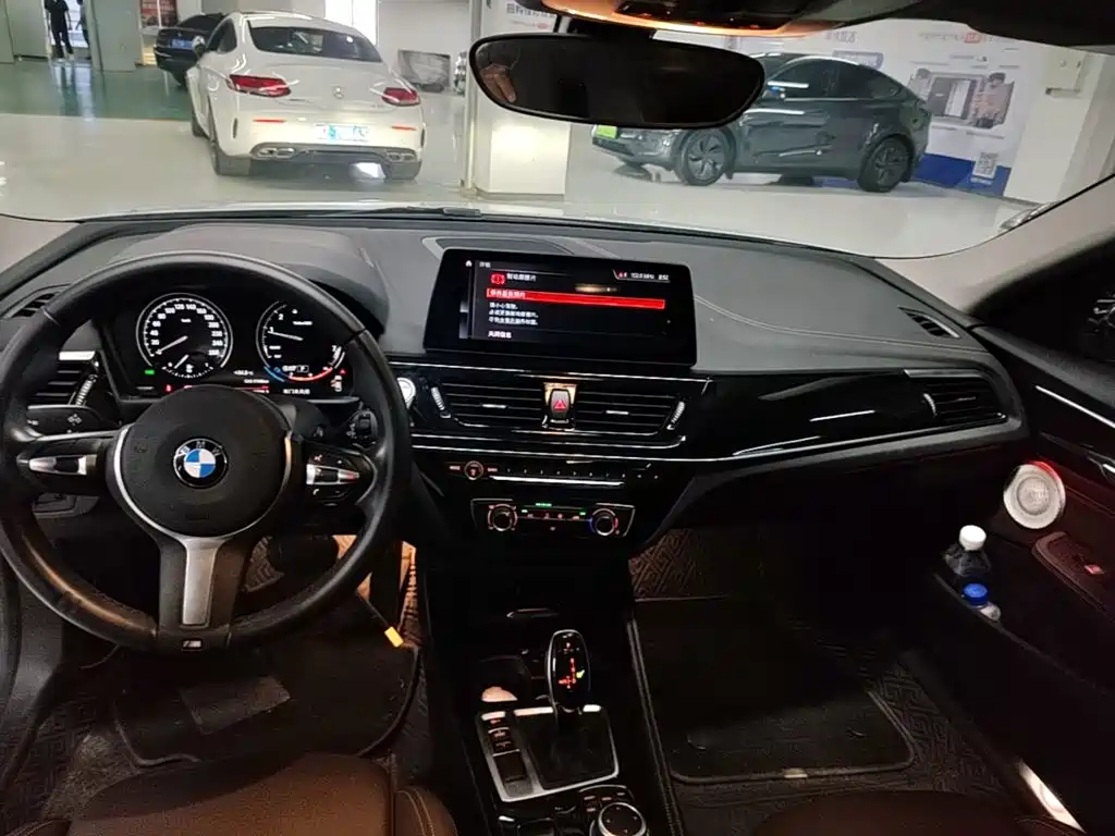 BMW 1 Series 2023 — фото 13