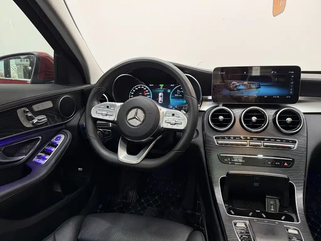 Mercedes-Benz C-Class 2019 — фото 12