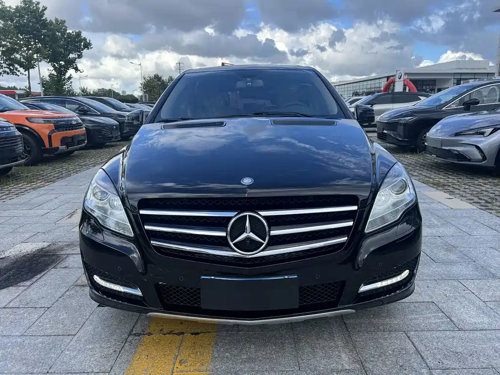Mercedes-Benz R-Class 2017 — фото 2