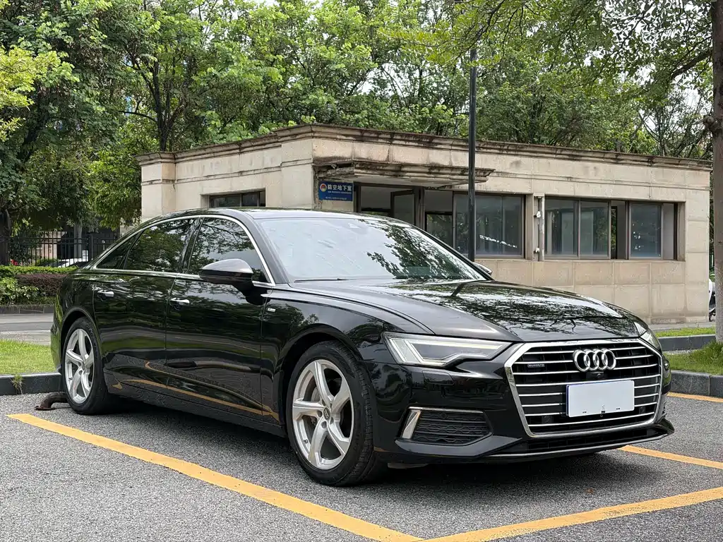 Audi A6L 2020