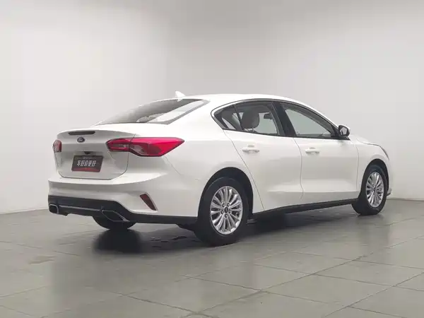 Ford Focus 2021