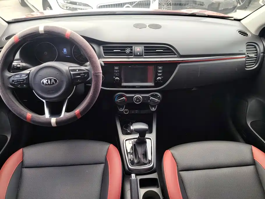 Kia KX CROSS 2017 — фото 12