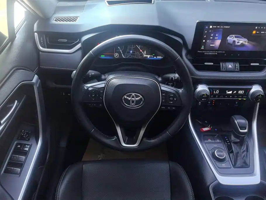 Toyota Wildlander 2023 — фото 15