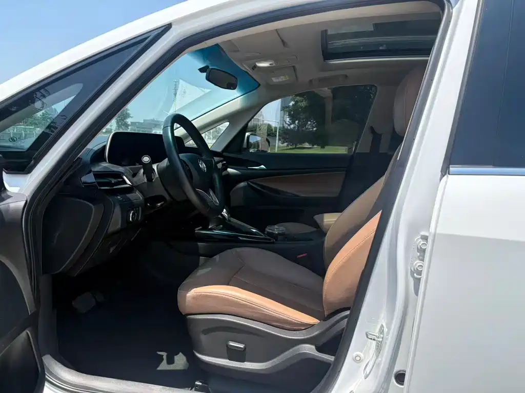 Buick GL6 2022