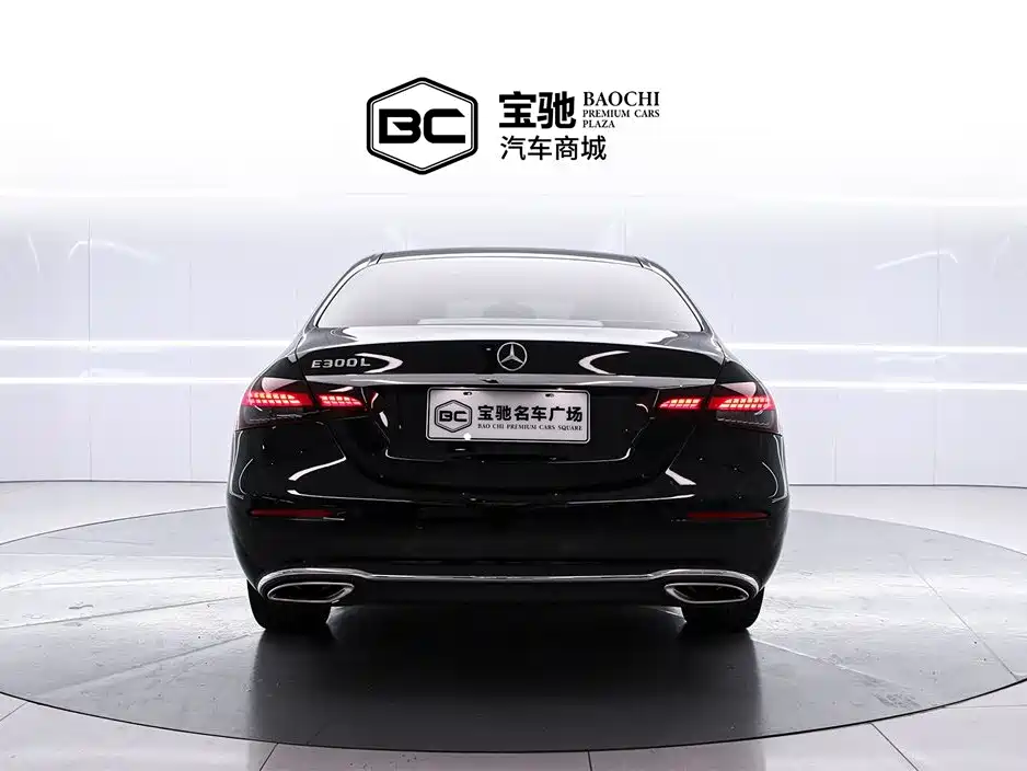Mercedes-Benz E-Class 2022