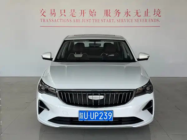 Geely Emgrand 2025