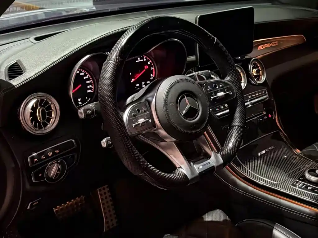 Mercedes-Benz GLC Coupe AMG 2019 — фото 4