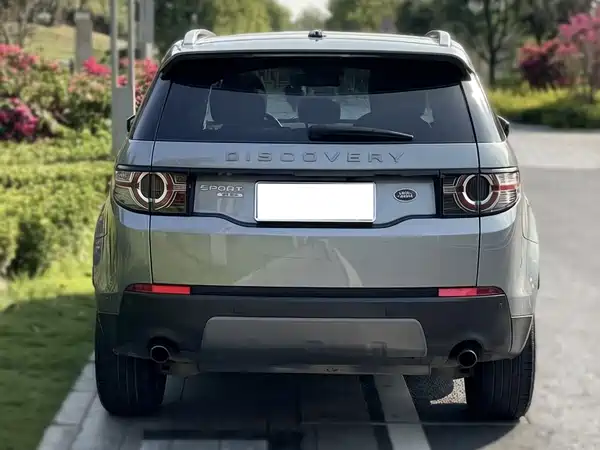 Land Rover Discovery Sport 2016