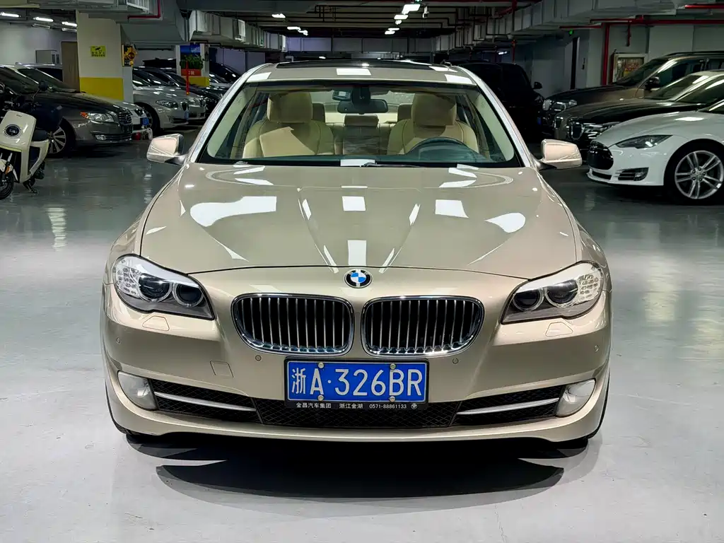 BMW 5 Series 2011