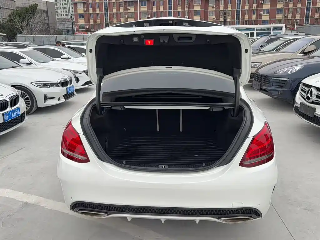 Mercedes-Benz C-Class 2015