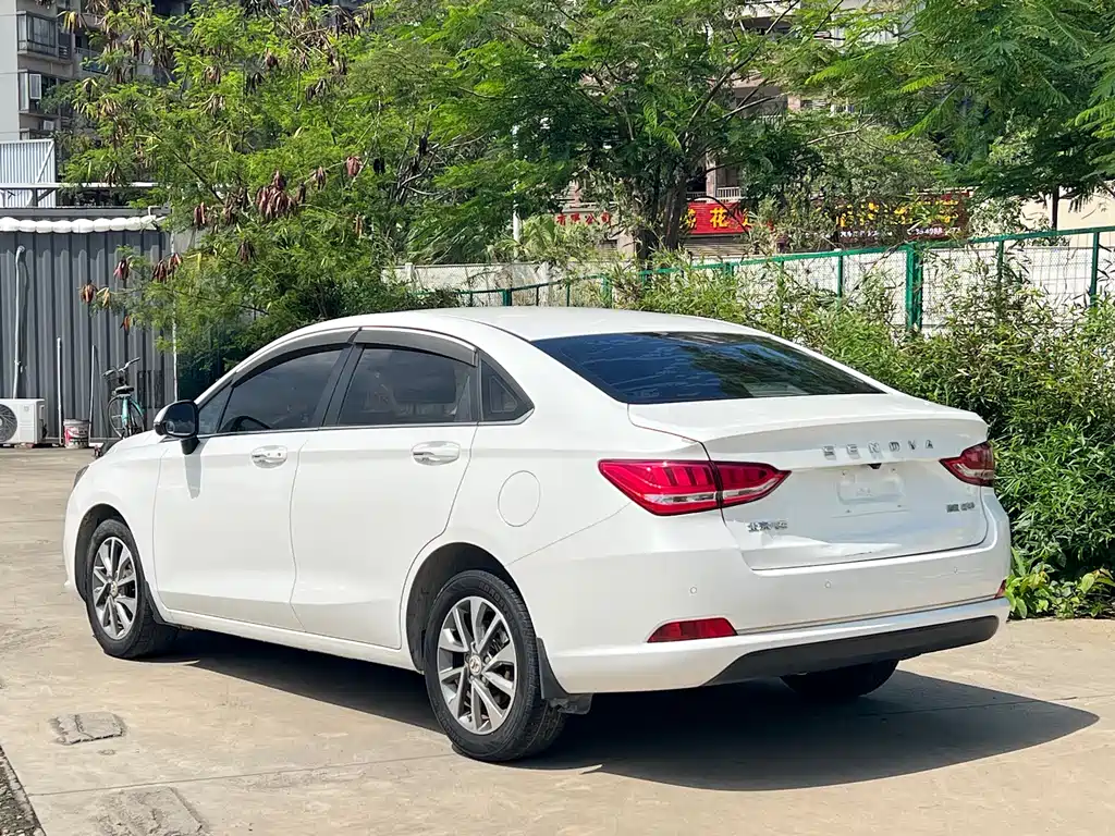 BAIC Senova D50 2019 — фото 4