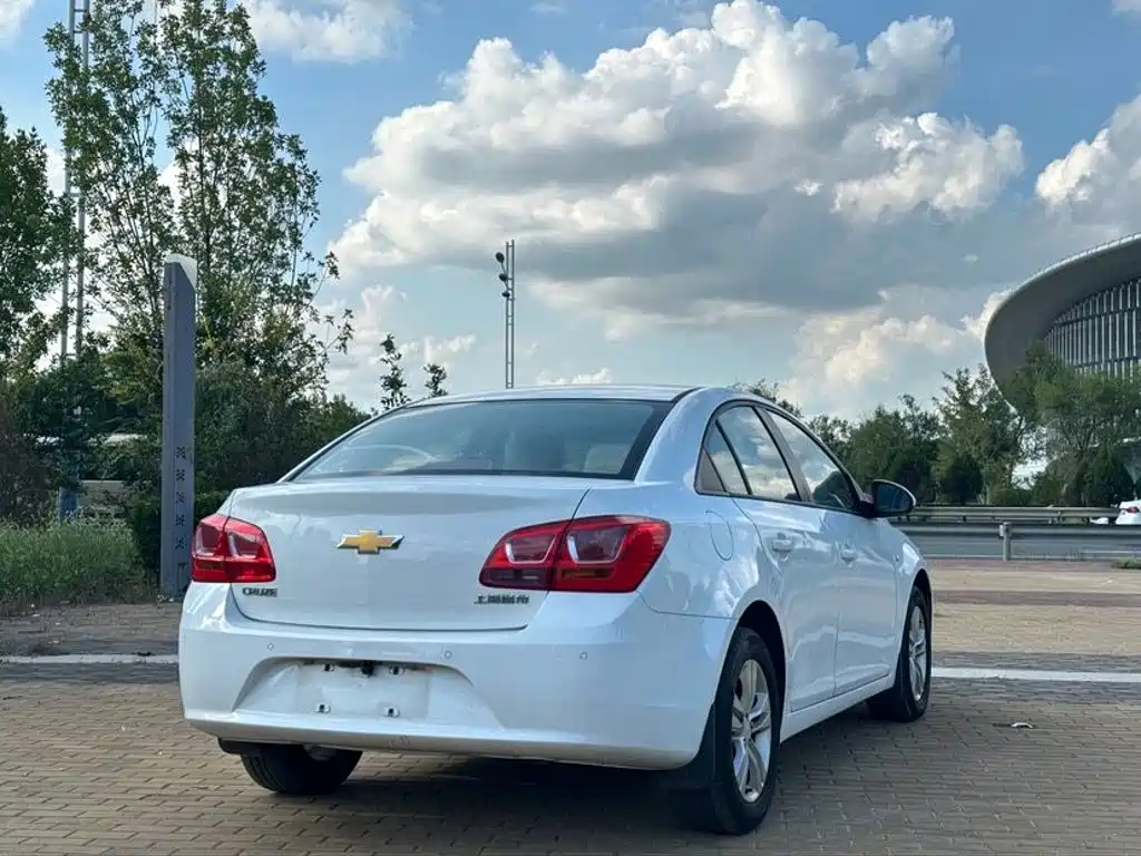 Chevrolet Cruze 2015 — фото 4