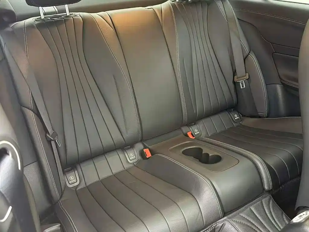 Mercedes-Benz E-Class 2018