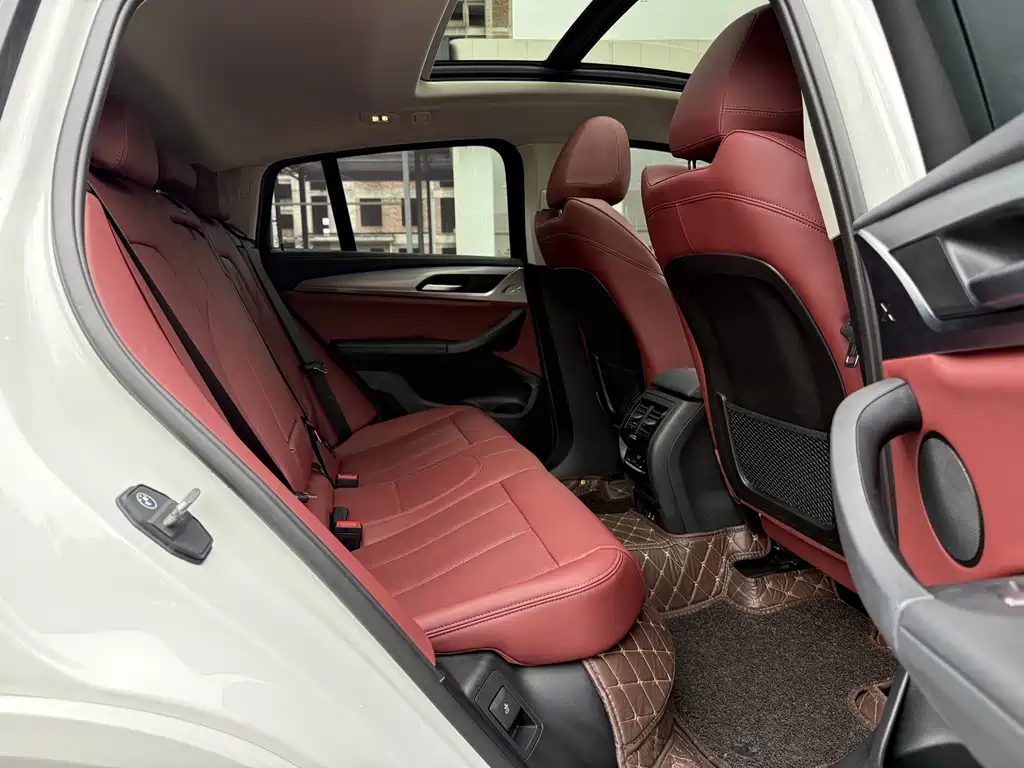 BMW X4 2023 — фото 10