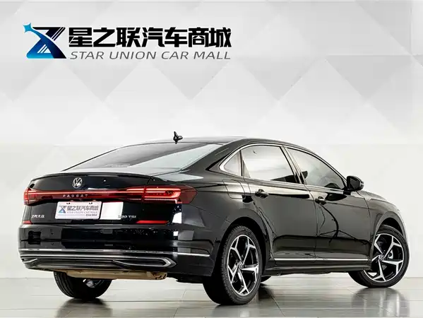 Volkswagen Passat 2024