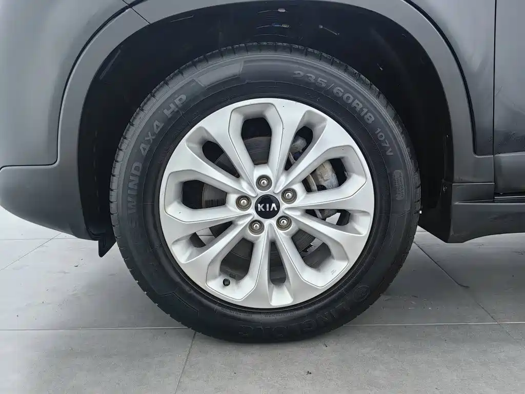 Kia Sorento 2014 — фото 17