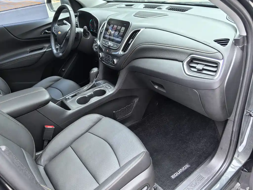 Chevrolet Equinox 2018 — фото 14