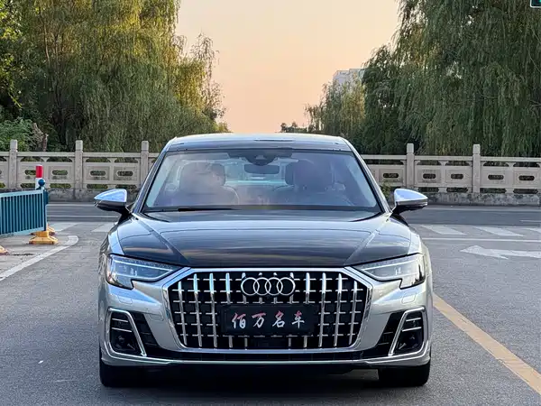 Audi A8 2022