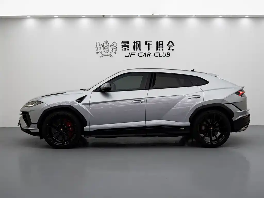 Lamborghini Urus 2024 — фото 5