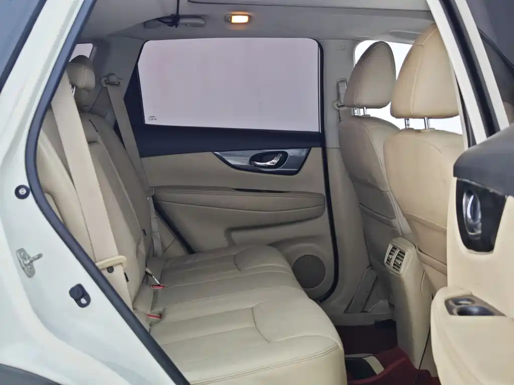 Nissan X-Trail 2014 — фото 16