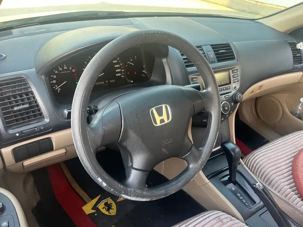 Honda Accord 2007 — фото 10