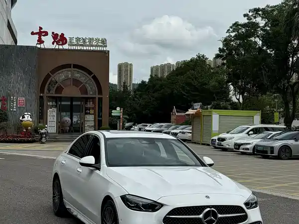 Mercedes-Benz C-Class 2023