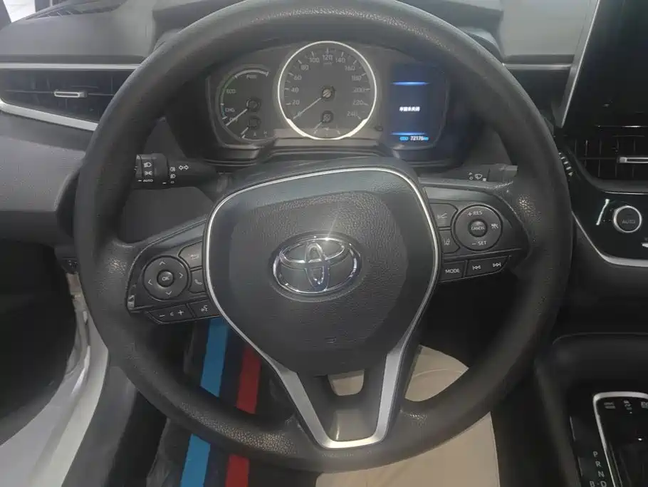 Toyota Corolla 2022 — фото 15