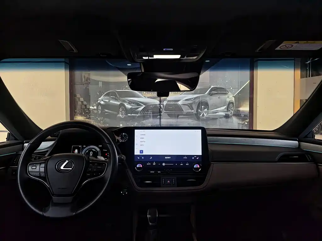 Lexus ES 2025 — фото 15