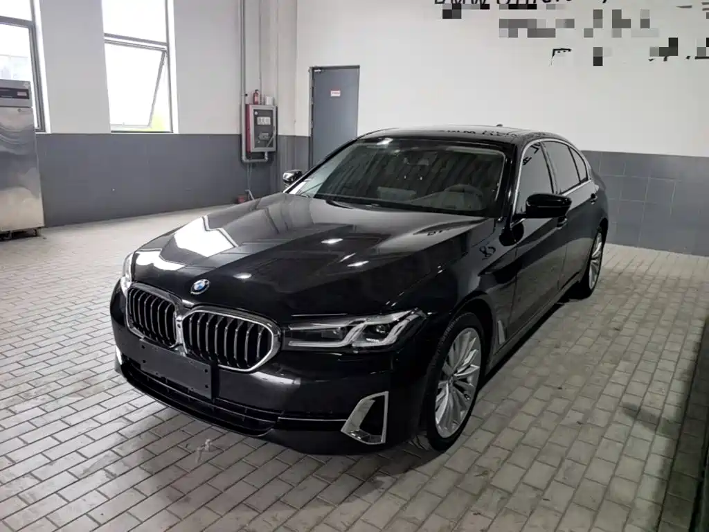 BMW 5 Series 2022