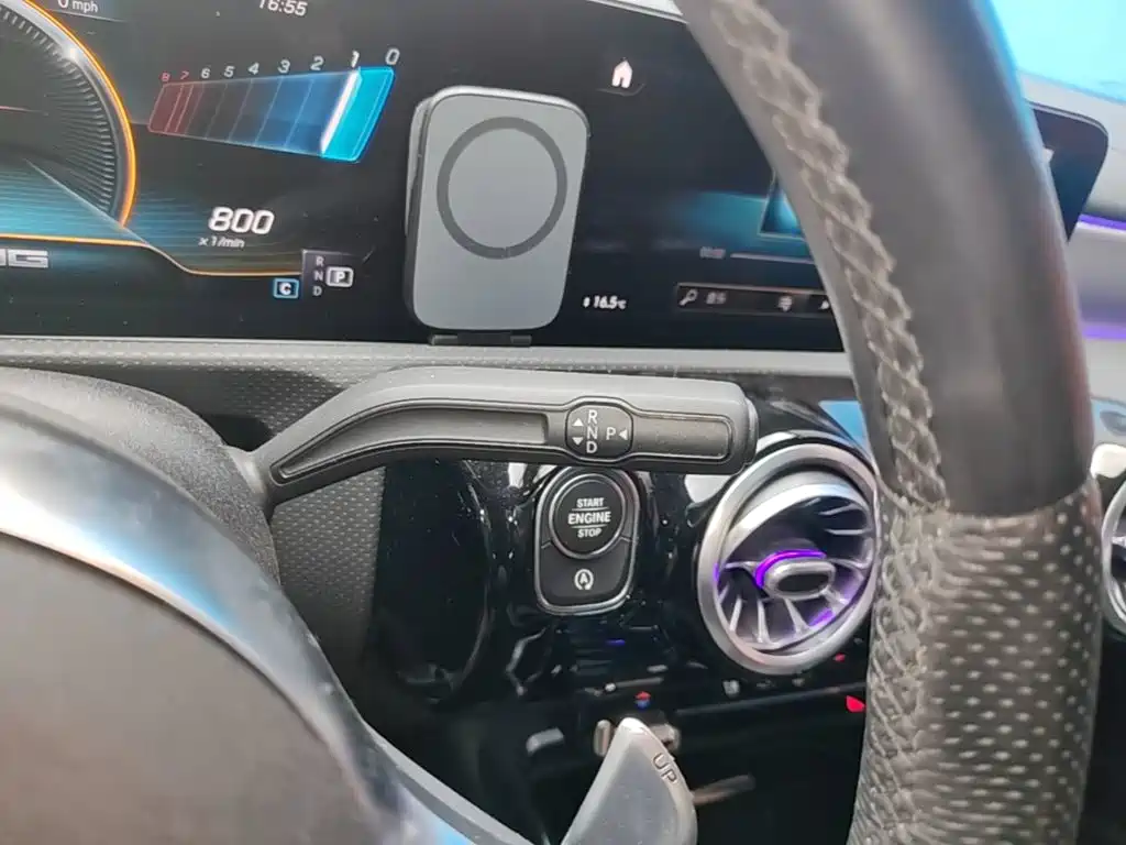 Mercedes-Benz A-Class AMG 2021 — фото 14