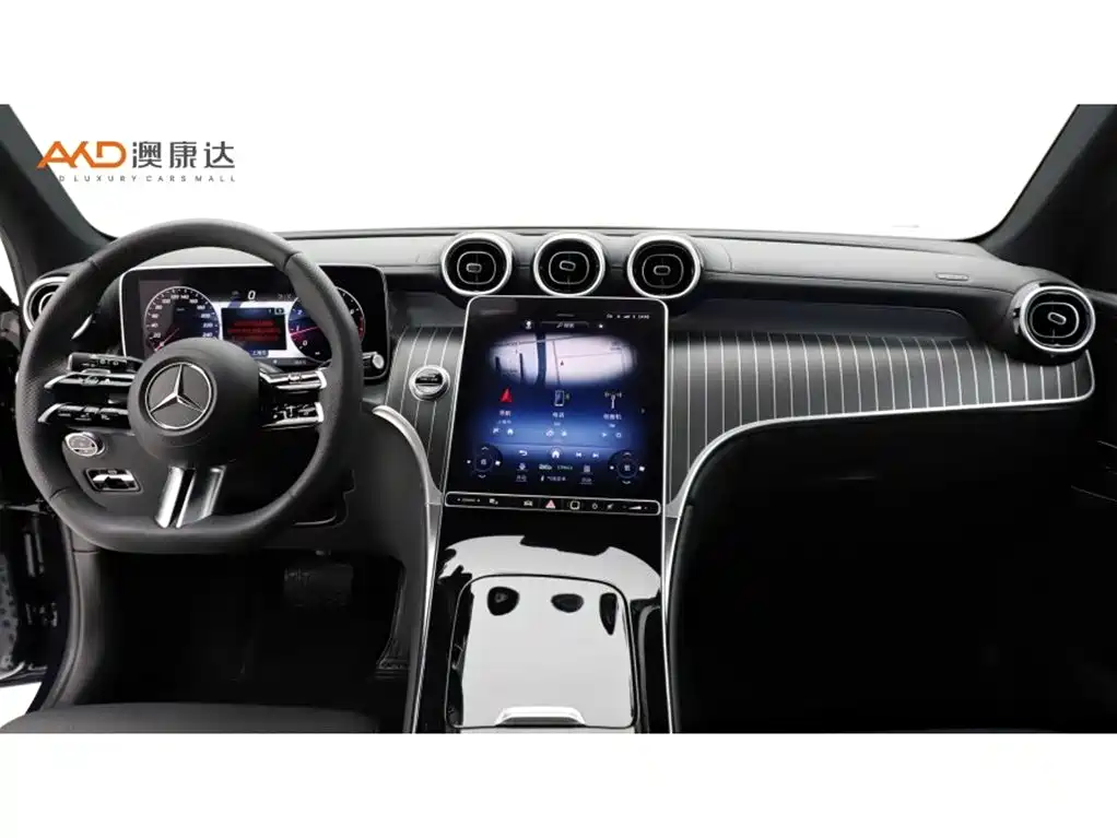 Mercedes-Benz GLC 2023